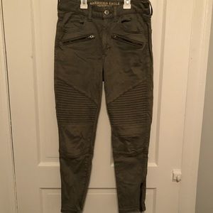 American Eagle pants